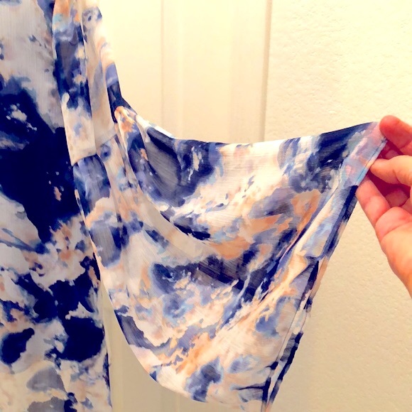 Blouse by Jennifer Lopez - Picture 3 of 8